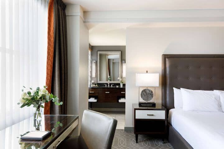 Room 15 of 86