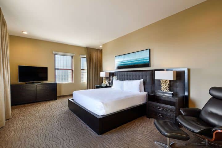 Room 21 of 86